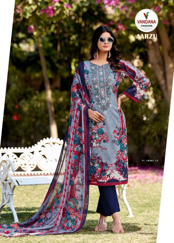 Pakistani Unstiched Suit